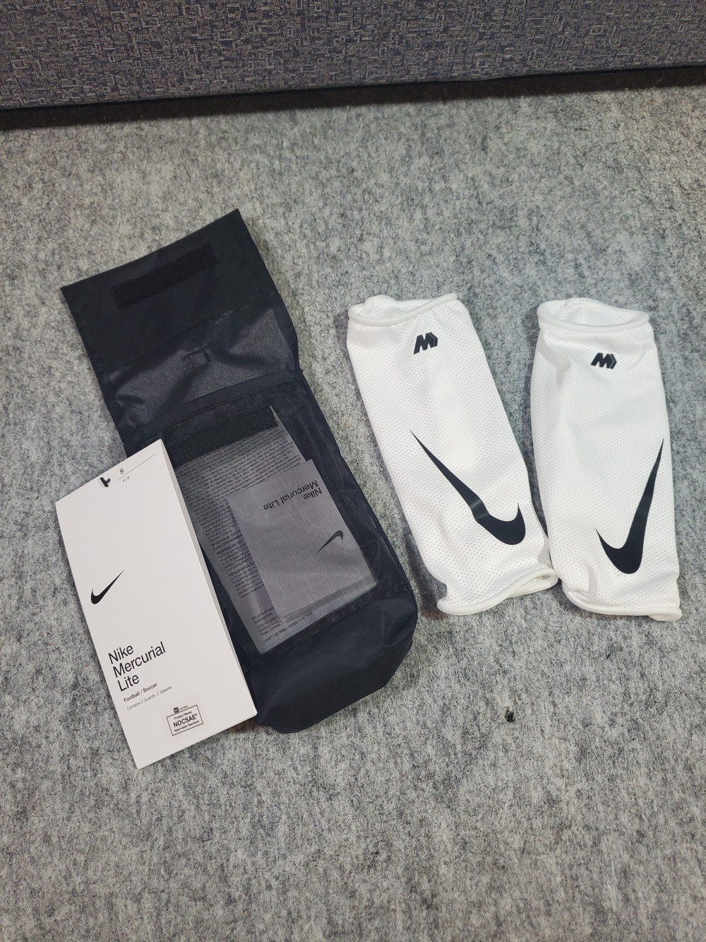 Nike White & Black Mercurial Lite Shin Guard Sleeves Size S